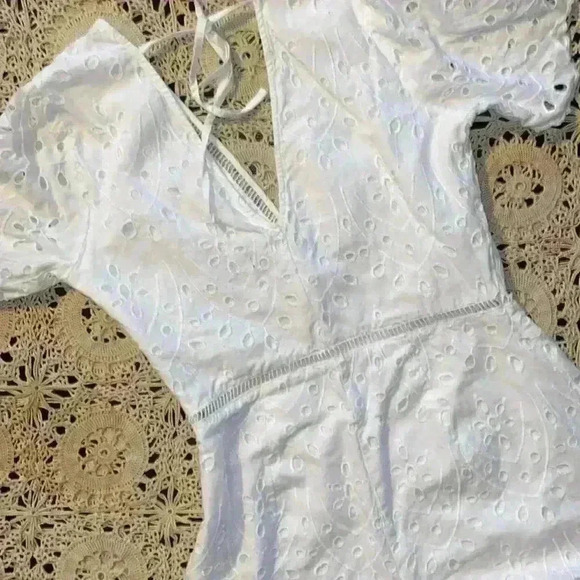 Abercrombie & Fitch White Eyelet Short Sleeve Romper - Picture 8 of 10